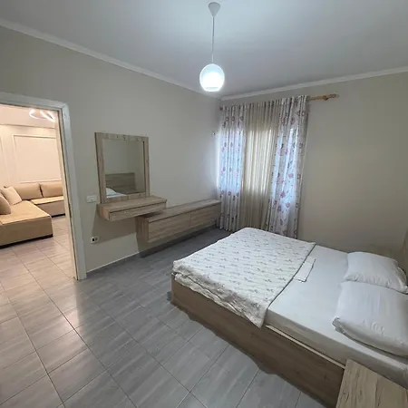 Apertamente 7 Appartement Vlorë